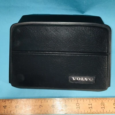 Volvo 740 745 760 Steering Wheel HORN PAD OEM 1982 1983 1984 1985 1986 1987 1988 - Image 1 of 4