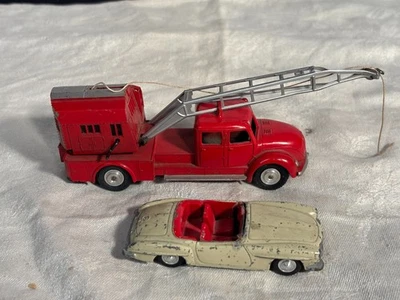 Märklin 8000 Serie Nr 8025 Mercedes Benz 190 SL und Nr 8031 Autokran aus Guss - Bild 1 von 2