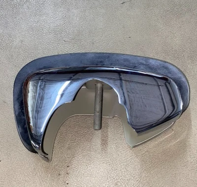 Protector de parachoques delantero derecho Mercedes-Benz - 107-880-02-55 - para MBZ 380SL 1984-1985 Foto 1 de 4