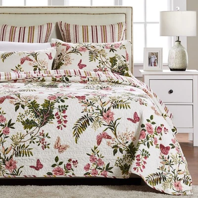 Butterflies Twin XL Bedding Set 100 Cotton Quilt and Pillow Sham Cozy Comfort - Image 1 of 4
