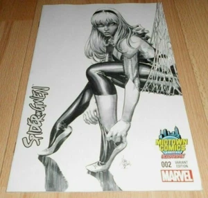 Spider-Gwen (2015 1st Series) #2 Midtown Comics B&W Variant. - Imagen 1 de 1