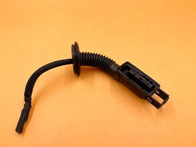 15-18 MERCEDES-BENZ C300 W205 FRONT RIGHT SIDE DOOR CONNECTOR WIRE HOUSING OEM - Image 1 of 4