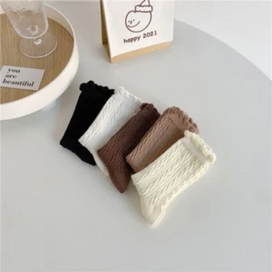 JK Harajuku Stil Streifen Rüschen Damen Baumwollsocken Strumpfwaren koreanische Spitzensocken - Bild 1 von 17