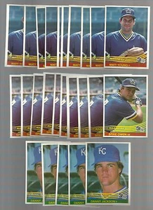 1984 DONRUSS #362 MATT YOUNG  ROOKIE  (LOT OF 18 MINT)  FREE COMBINED S&H - Picture 1 of 1