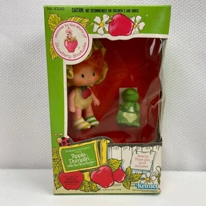 Vintage 1982 Kenner Strawberry Shortcake Apple Dumplin’ #43050 Factory-Sealed 🍎 - Picture 1 of 10