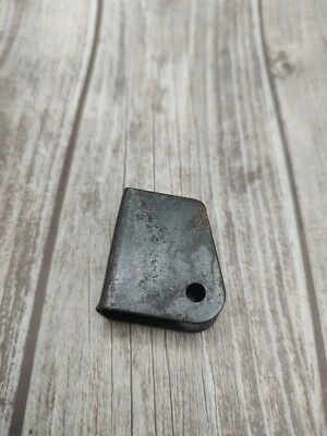 Piezas de escopeta Savage / Stevens modelo 95 calibre 12 Ga: placa de cubierta  Foto 1 de 2