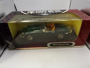 1:18 ROAD SIGNATURE DIECAST MODEL - 1971 JAGUAR E-TYPE - GREEN - BOXED - Picture 1 of 5