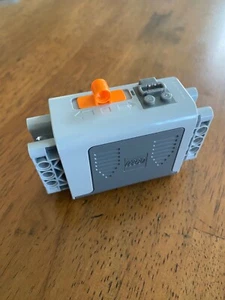Lego Functions Power Functions Battery Box 8881 - Picture 1 of 6