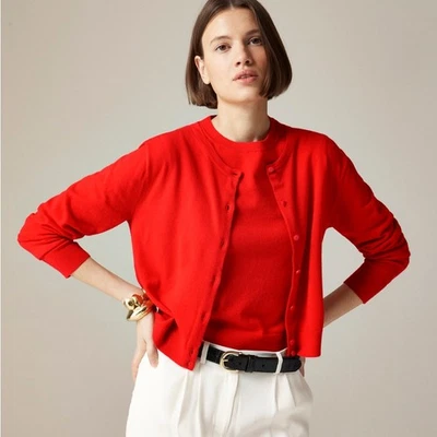 Suéter Cárdigan de Cachemira Peso Pluma J.Crew WMNS M Rojo Tejido Suave Botón Delantero Foto 1 de 4