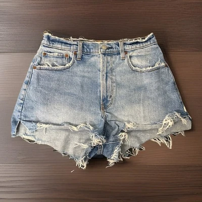 Pantalones cortos de mezclilla Abercrombie Fitch tiro alto Curve Love corte para mujer talla 27 4 Foto 1 de 4