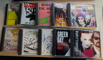 Lot of 36 CDs (Alternative/ Punk/ Grunge) Green Day Rancid The Cramps Weezer NIN Foto 1 de 4