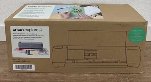 New Cricut Explore 4 Essentials Bundle Cutting Machine 2011075 (Sage) - Picture 1 of 6