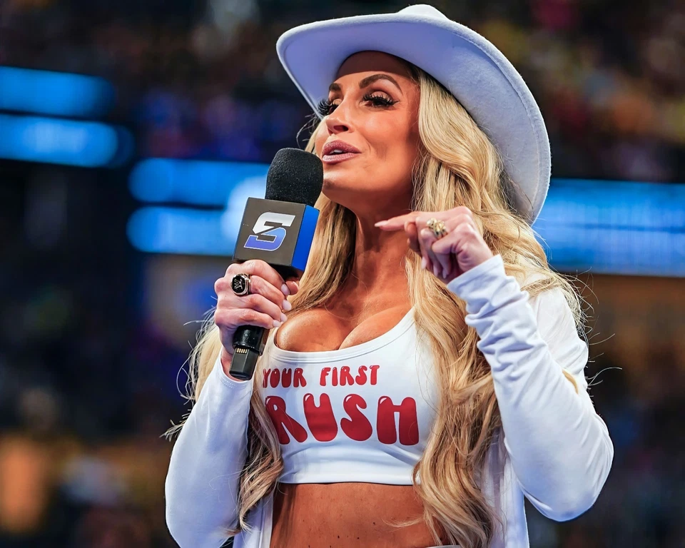 Fotografía TRISH STRATUS WWE 8x10 Foto 1 de 1