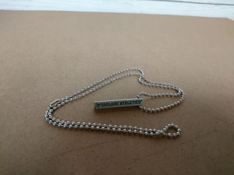 OAKLAND ATHLETICS MLB LISCENSED BAR NECKLACE (20 inch long chain) "NEW & SEALED" Cover