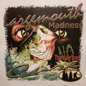 MAGLIA TASCABILE PESCA BASSO LARGEMOUTH FOLDNESS AIN'T NO CURE - Foto 1 di 5