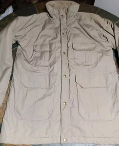 Vintage Woolrich Men's Wool Blanklet Lined Chore Barn Coat Beige Medium *NICE* - Picture 1 of 18