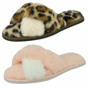Girls Spot On Stylish Cross Detailed Faux Fur Mule Slippers X2R122 - Bild 1 von 19