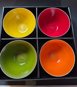 Tougei Rice Soup Bowls Set of 4 Pottery Red Orange Green Yellow - Picture 1 of 7