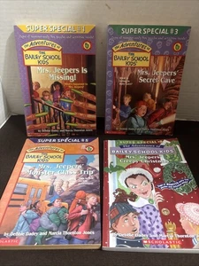 Adventures of the Bailey School Kids Super Special Books #1, 3, 5 & 8 Lot - Imagen 1 de 3