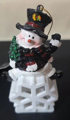 Team Sports America Chicago Blackhawks Snowman LED Ornament New Old Stock - Image 1 of 4