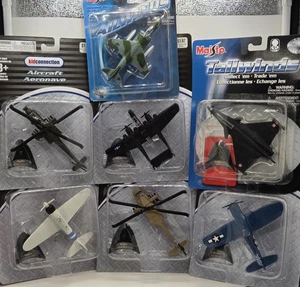 Kid Connection Aircraft MAISTO: Corsair, Black Hawk, Apache, Black Widow, Rafale - Picture 1 of 17
