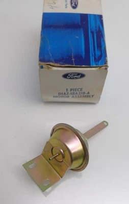 Ford Custom Galaxie 500 LTD 1971 Monterey Marquis Nuevo de Lote Antiguo Aire Acondicionado Puerta Térmica Motor de Aspiración Foto 1 de 4