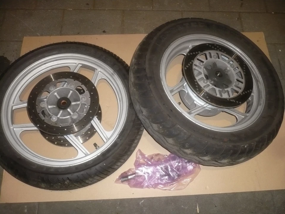 SCHNÄPPCHEN RADSATZ HINTERRAD VORDERRAD KAWASAKI GTR 1000 - Bild 1 von 4