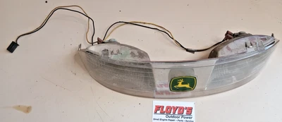OEM JOHN DEERE LA110 HEAD LIGHT ASSEMBLY GY20791 GX21812 GX21814 - Image 1 of 4