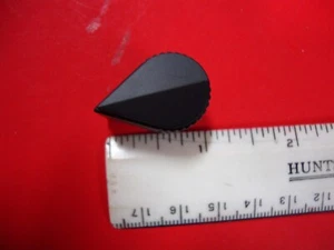 70-5-1G Raytheon black skirted pointer knob 1/8" shaft - Picture 1 of 5