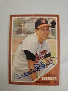BROOKS "HOOVER" ROBINSON 2005 (1962) Topps All-Time Fan Favorites On Card AUTO - Picture 1 of 15