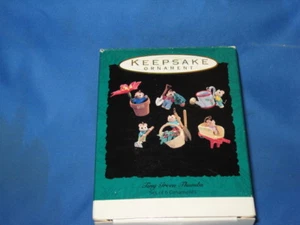 1993 HALLMARK "TINY GREEN THUMBS" KEEPSAKE ORNAMENT - Picture 1 of 1