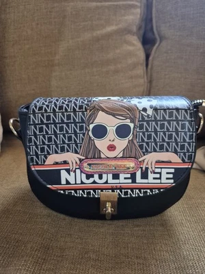 Bolso Bandolera Nicole Lee USA Gráfico Foto 1 de 4