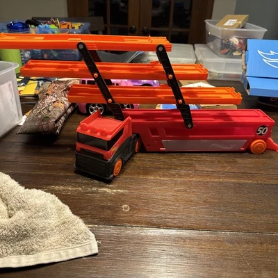 Hot Wheels Mega Hauler Holds 50 Cars 6 Expandable Levels - Image 1 of 2