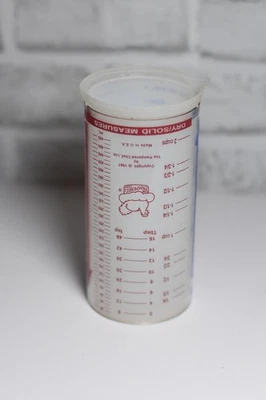 The Pampered Chef Measure All 2 Cup #2225 Measuring Wet or Dry Ingredients - Image 1 of 2