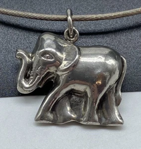 Vintage Sterling Silver Elephant Pendant 3D Puffy 1.25" Drop 4.0g - Picture 1 of 5
