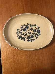 Pfaltzgraff Folk Art 14’ Oval Platter - USA Castle Stamp - Picture 1 of 8