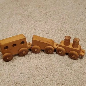 Set Trenino Vintage in Legno Artigianale Set Treno 3 Pezzi - Foto 1 di 15