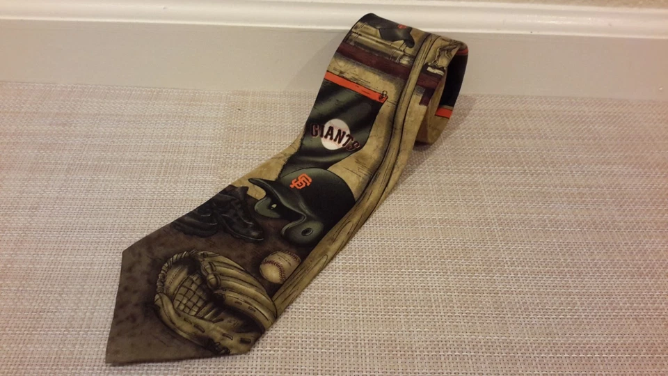 Corbata de seda para hombre de los Gigantes de San Francisco MLB béisbol de Eagles Wings usada Foto 1 de 4