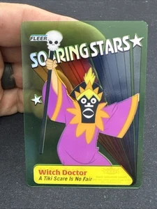 2025 Fleer Scooby Doo 1990 Soaring Stars Acetate Witch Doctor #SS-14 (1:163) - Bild 1 von 2