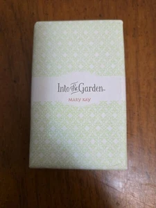 Jabón en barra Mary Kay Into The Garden 3,25 oz NUEVO - Imagen 1 de 2