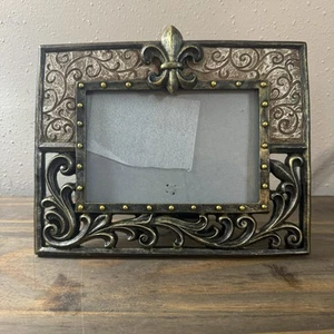 FLEUR-DE-LIS Ornate 4x6 Picture Frame Resin Gold/Brown Scroll Detailing Elegant - Picture 1 of 3