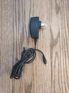 Cavo caricabatterie adattatore CA originale LG modello #8102 per cellulare - Foto 1 di 3
