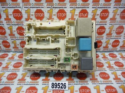 2004 2005 2006 04 05 06 07 08 09 Toyota Prius caja de relé de fusibles 82730-47300 OEM Foto 1 de 4