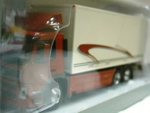 WOW EXTREMELY RARE Volvo FM9 Box Distribution Truck 1 1:50 Motorart/ Minichamps - Picture 1 of 2