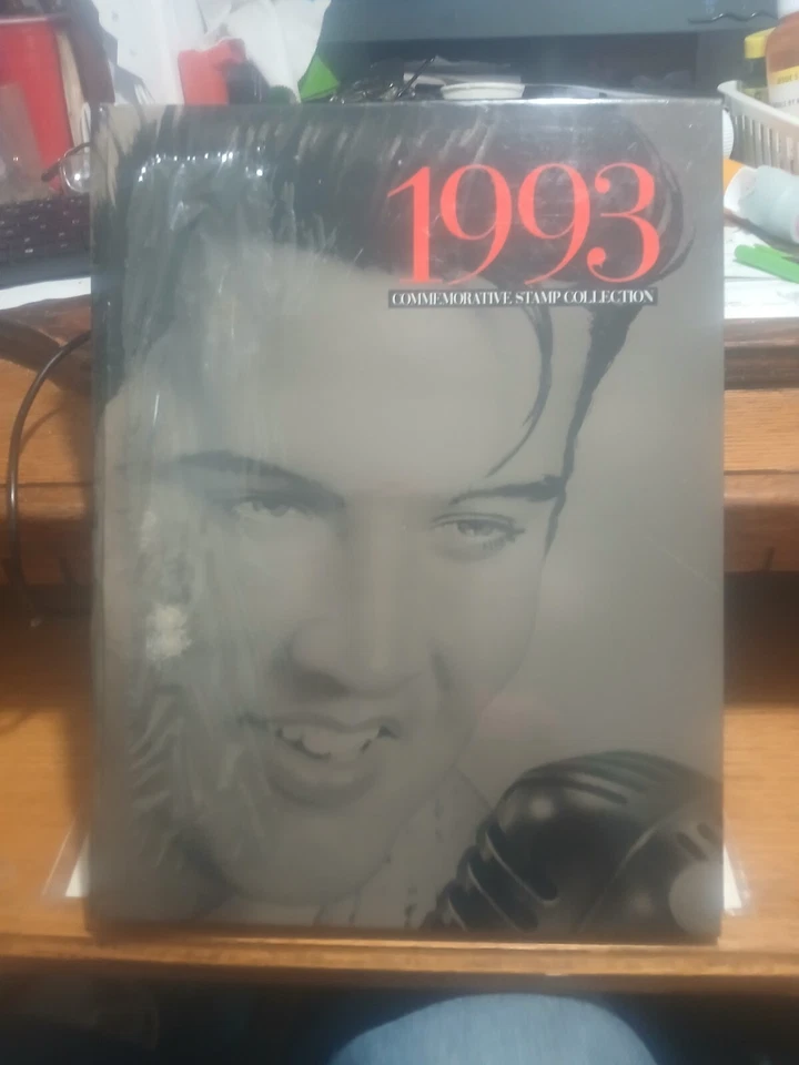1993 USPS Commemorative Stamp Collection Yearbook Book with SEALED STAMPS Elvis - Image 1 of 4