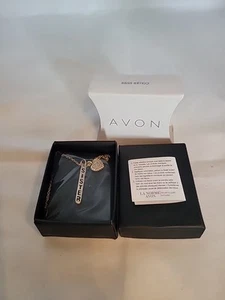 AVON 2018 Goldtone Sister Necklace with Small Crystal Encrusted Heart New - Picture 1 of 6