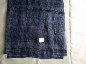 Silk offcut from genuine vintage Indian sari, sold by the yard - Picture 1 of 2