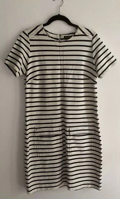 Платье цельнокроеное Banana Republic в полоску из вискозы размер M морская прибрежная офисная одежда - Изображение 1 из 4