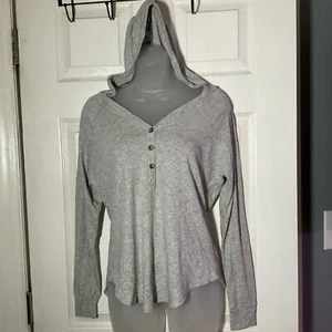 CHASER NWT Lightweight Pullover Hooded V Neck Top Gray Size Small S - Picture 1 of 10