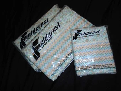 NEW OLD STOCK Floral & Zig Zag Vintage FIELDCREST Full Sheet Set Sealed - Image 1 of 4